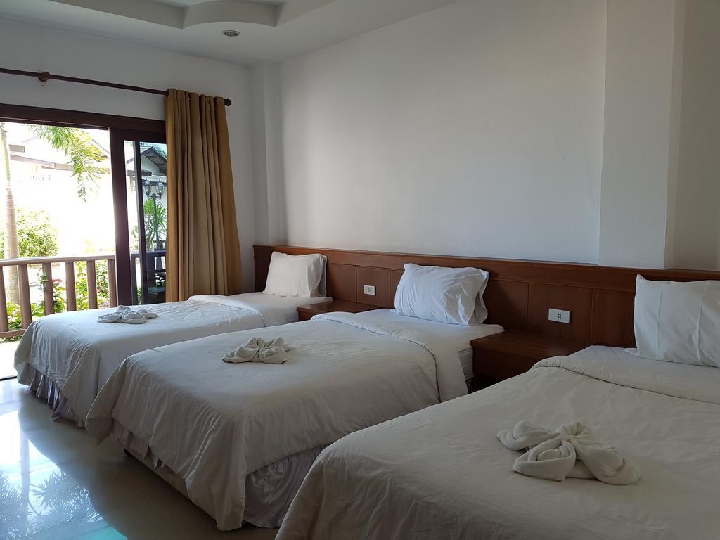 Mac'S Bay Resort Bantaj Kültér fotó